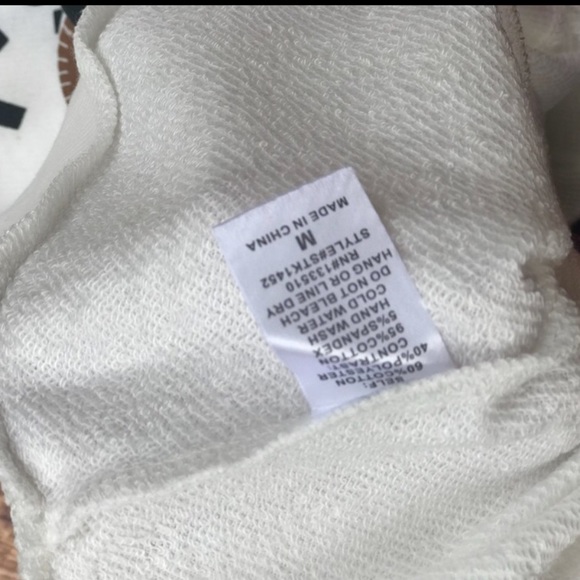 << Funny Gingerbread Man Christmas Sweater >> - Picture 5 of 7